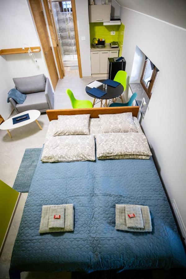 Gray Brick Apartment Subotica Ngoại thất bức ảnh