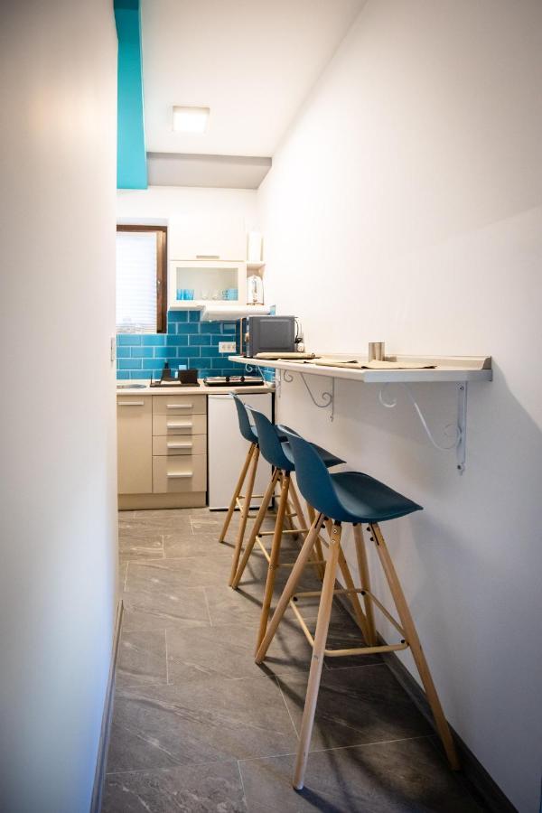 Gray Brick Apartment Subotica Ngoại thất bức ảnh