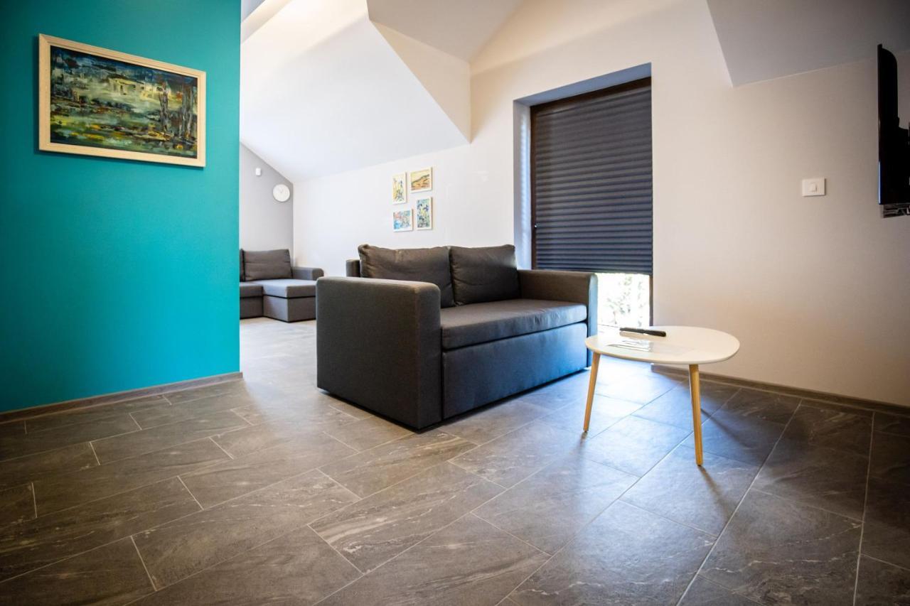 Gray Brick Apartment Subotica Ngoại thất bức ảnh